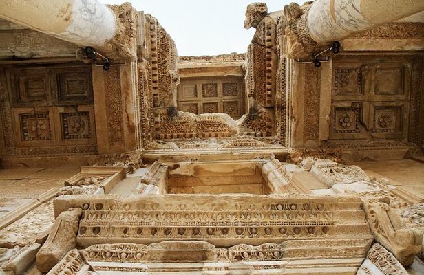 7 Day Istanbul, Ephesus, Pamukkale, Cappadocia Tour by Plane