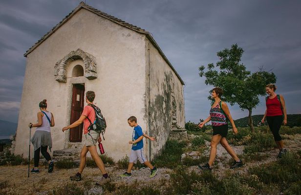 Procession path
