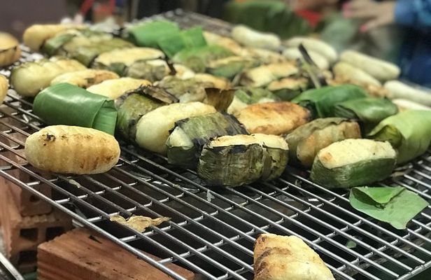 Private Street Food Walking Tour in Ho Chi Minh City