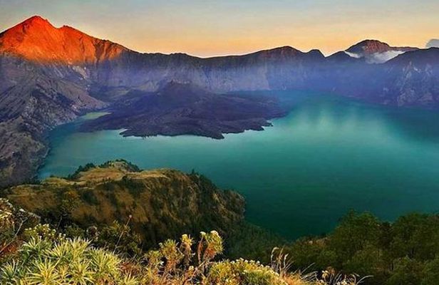 Rinjani Trekking 3D2N Summit