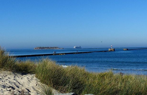Cherbourg Private Walking Tour with a Local