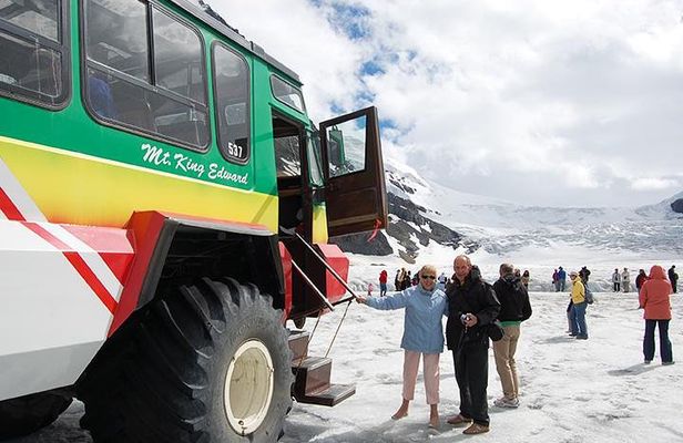 Western Classic - One Way Calgary To Vancouver Rockies Bus Tour