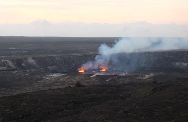 Custom Volcanoes National Park Tour with extra stops
