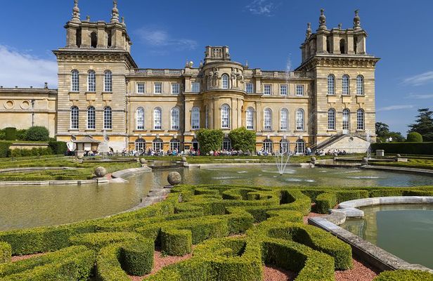 Extended Cotswolds Visit and Blenheim Palace with Cream Tea