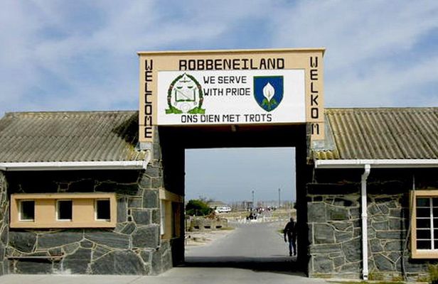South Africa , Cape Town, Nelson Mandela Gateway & Cape Peninsula Penguin Tour