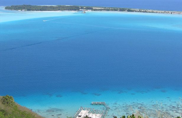  Bora Bora Half Day 4X4 Island Safari Tours