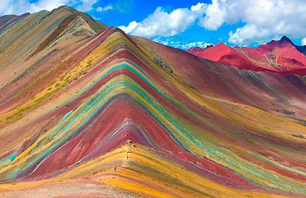 Rainbow Mountain Full Day