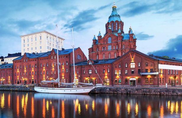 Helsinki Grand Tour with Private Guide by VIP Car