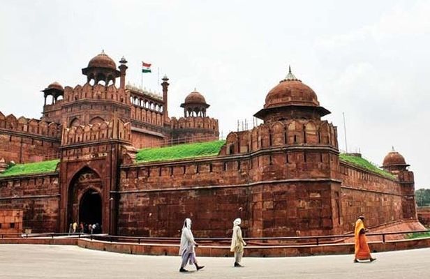 Delhi Rickshaw Tour: Explore Old Delhi Hertiage by Cycle Rickshaw