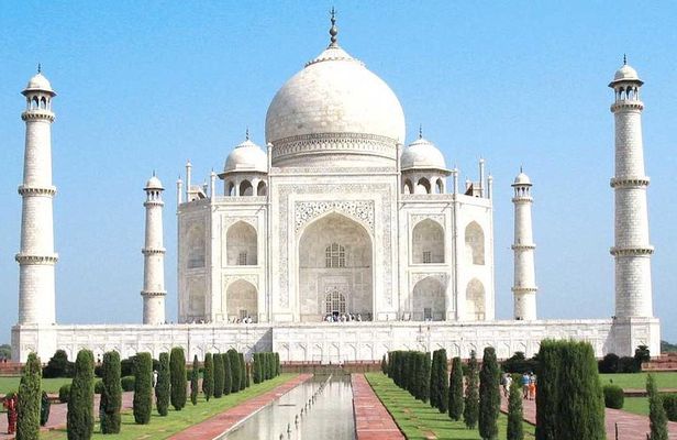 Six days Golden triangle private tour from New Delhi