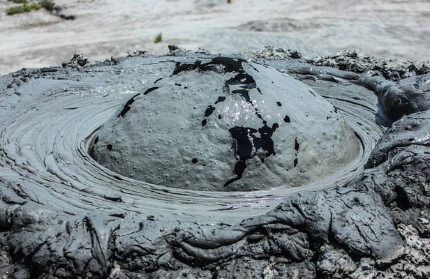 Gobustan, Mud volcanoes, Fire temple, Fire mountain GROUP TOUR