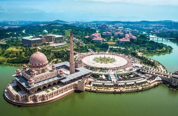 Putrajaya and Agricultural Heritage Park Tour