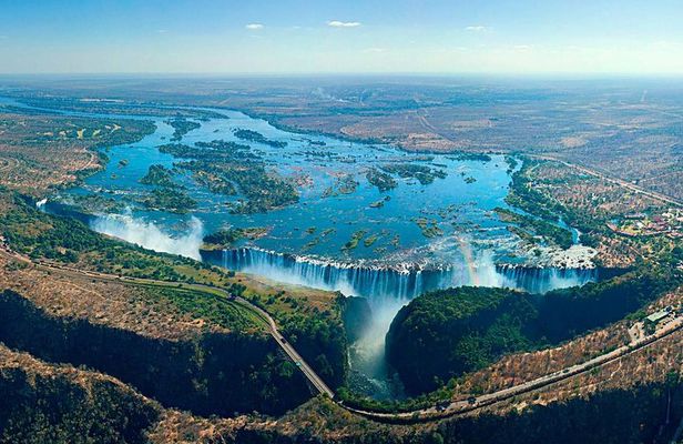 5 Day Victoria Falls and Chobe National Park Luxury Accommodated Tour