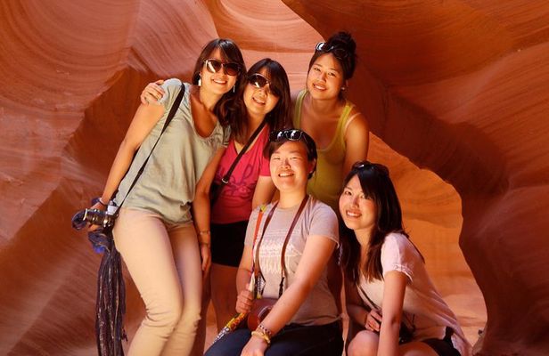 Grand Canyon and Antelope Canyon Overnight Tour