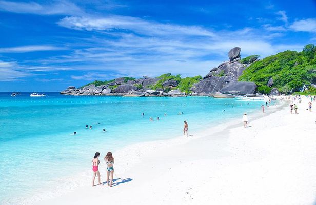 Similan Islands Full-Day Tour from Phuket with Lunch