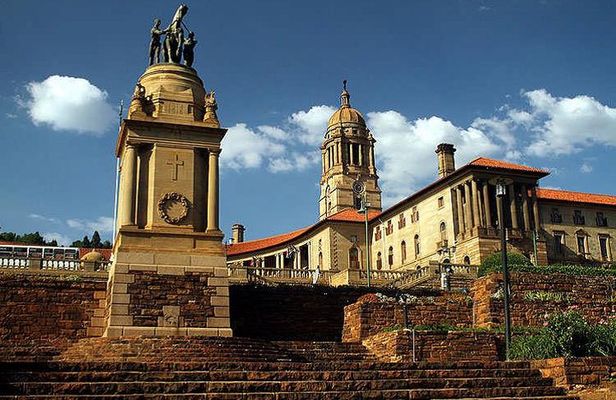 Private tour of Gauteng: Pretoria, Apartheid Museum & Soweto