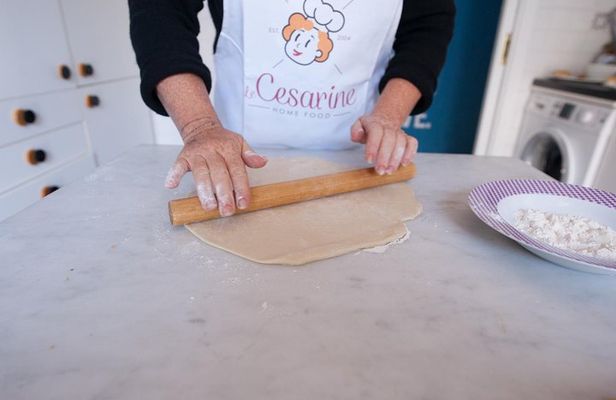 Cesarine: Pasta & Tiramisu Class at Local's Home in Alberobello