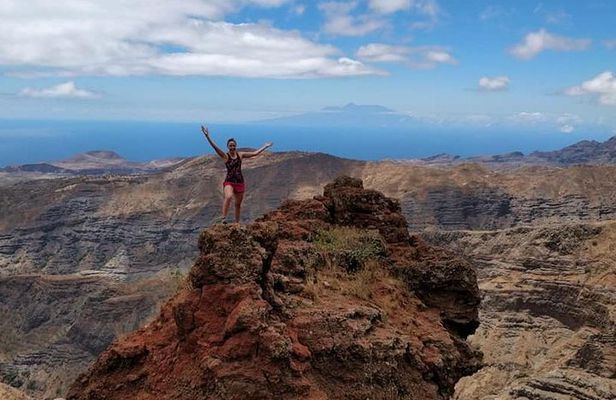 Hiking to Antonia Peak