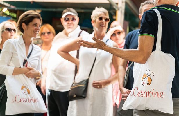 Small-group Street food tour in Cefalù