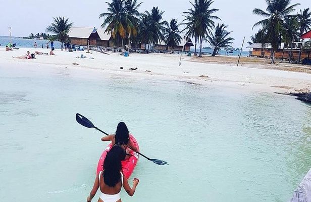 One Island Day tour to San Blas Islands - Snorkel & Kayaks