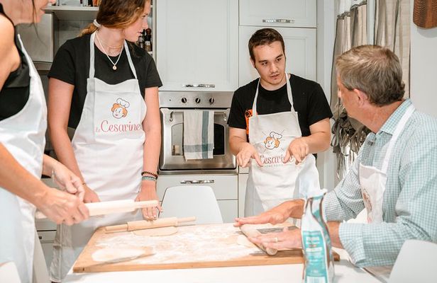 Private Pasta & Tiramisu Class at a Cesarina's home with tasting in Ostuni