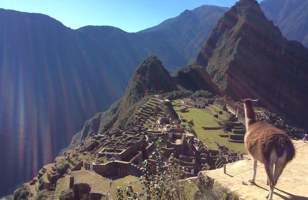 cusco - machu picchu - sacred valley - rainbow mountain 