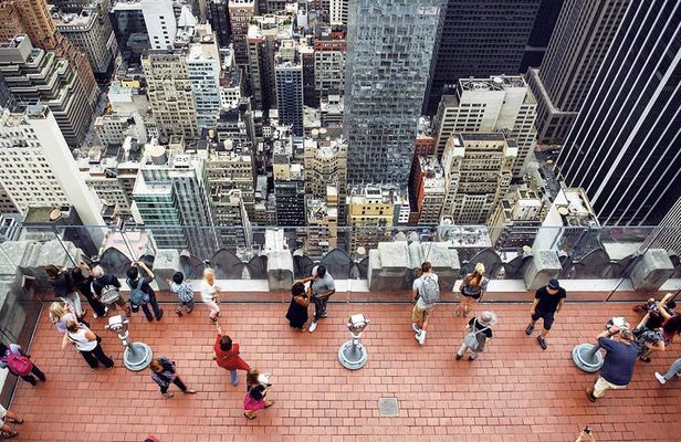 Top Of The Rock and 3-hour Manhattan Walking Tour