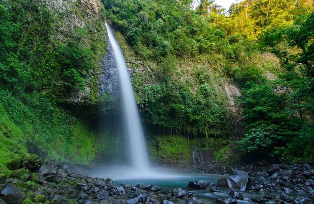 Safari Float, Fortuna Waterfall and Typical lunch