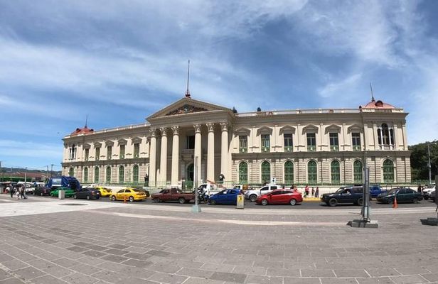 San Salvador City Tour and El Boquerón National Park including Pupusa Tasting