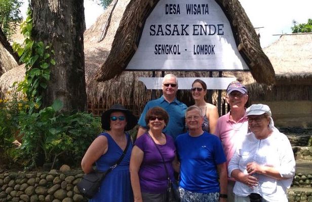 Lombok Private Sasak Tour (Culture & Beaches)
