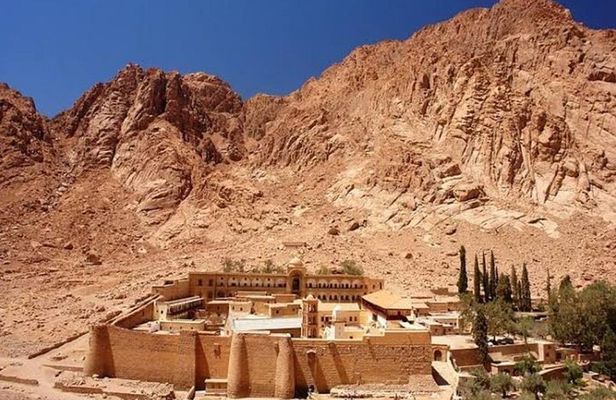 ST. CATHRINE MONASTRY & MOUNT SINAI FROM SHARM El SHEIKH SUN RISE