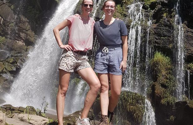 Chizua Waterfalls Hiking