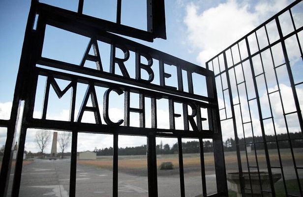 Sachsenhausen Concentration Camp Memorial Tour with max 15 people