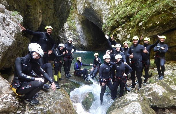 Nevidio Canyoning