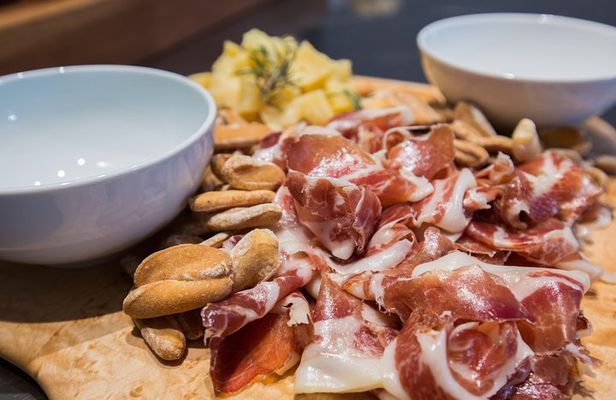 Alicante Evening Tapas tour