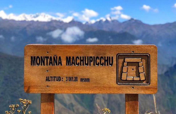 Machu Picchu and Machu Picchu Mountain Tour in 2 Days