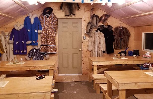 Intimate Aurora Tours Cozy Cabin Bucket List