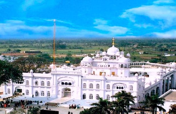 Chandigarh & Anandpur Saheb in 3 days from Delhi