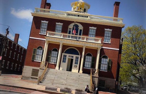 Historic Overview of Salem Walking Tour