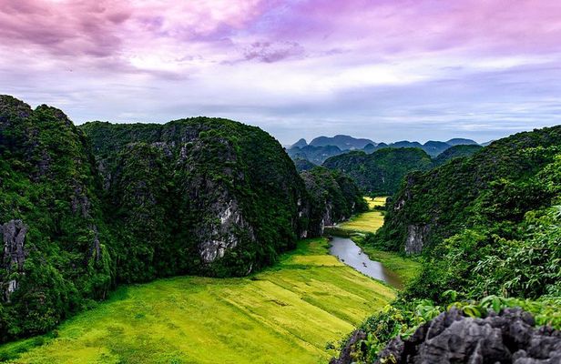 Ninh Binh Daily Tour: Hoa Lu -Mua Cave -Tam Coc- Bike-Swimming with Sunset Party