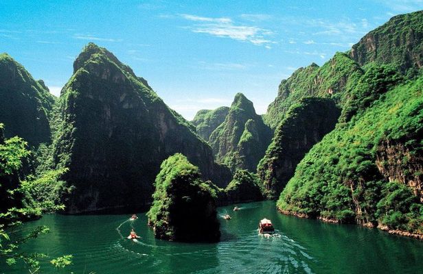 English Speaking Driver Service To Longqing Gorge
