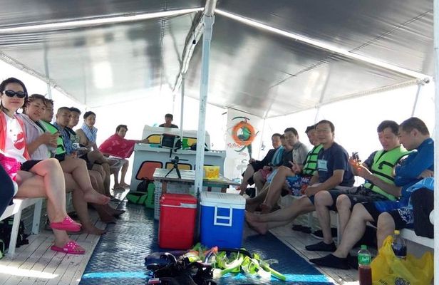 CEBU Island Hopping Tour to Nalusuan Island