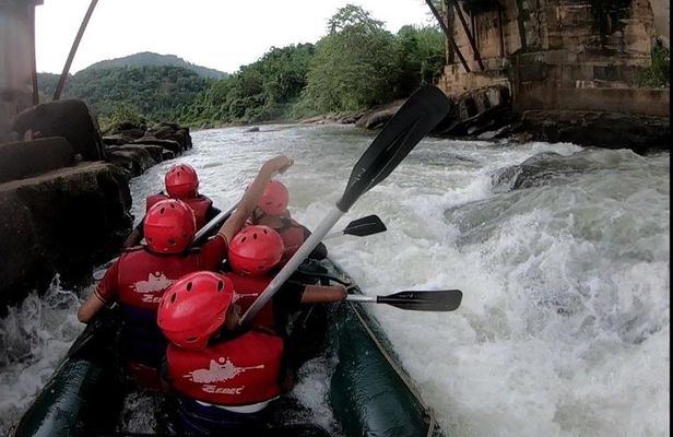 white water rafting tour