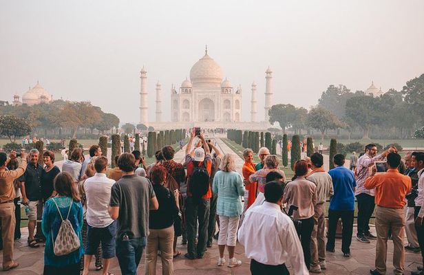 2-Day Private Golden Triangle Tour to Agra and Jaipur from Delhi