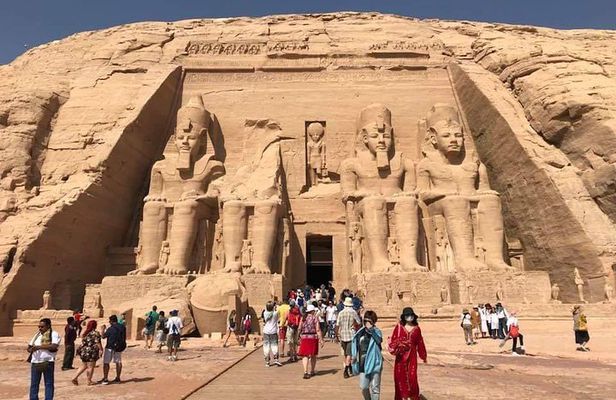 private tour to Abu Simbl by road