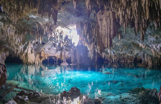 Half-Day Private Tulum and Sak Aktun Cave Cenote Tour from Cancun