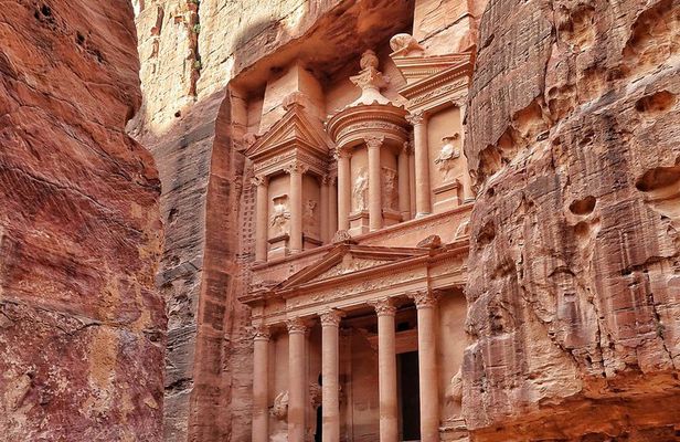 Full Day Private Tour to Petra From Amman