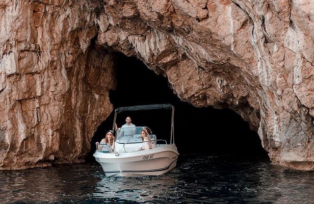 Blue Cave & Lady of the Rocks 3 hrs private tour (up to 5 pax)