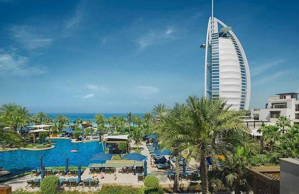 Dubai Private City Tour With Lunch In Burj Al Arab