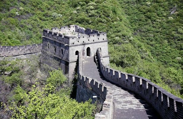 Jinan Private Day Trip to Mutianyu Great Wall in Beijing by Bullet Train 